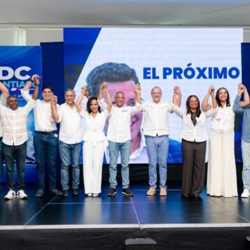 Estructura política de David Collado se siente en el país entero con encuentros simultáneos en cuatro regiones