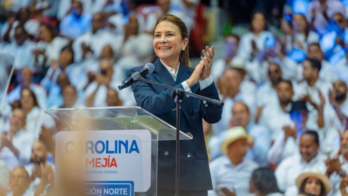 img_1640 Carolina Mejía asegura cuenta con más de 50 diputados, ocho senadores y más de 120 alcaldes y directores