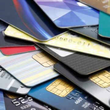 Cuidado con la tarjeta de crédito; mal uso puede generar deudas