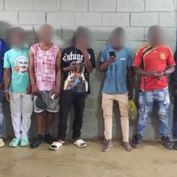 DGM detiene en La Romana a 41 indocumentados en Pica pollos y tiendas chinas