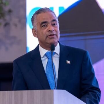 Joel Santos valora acuerdo con EEUU sobre mineraleS