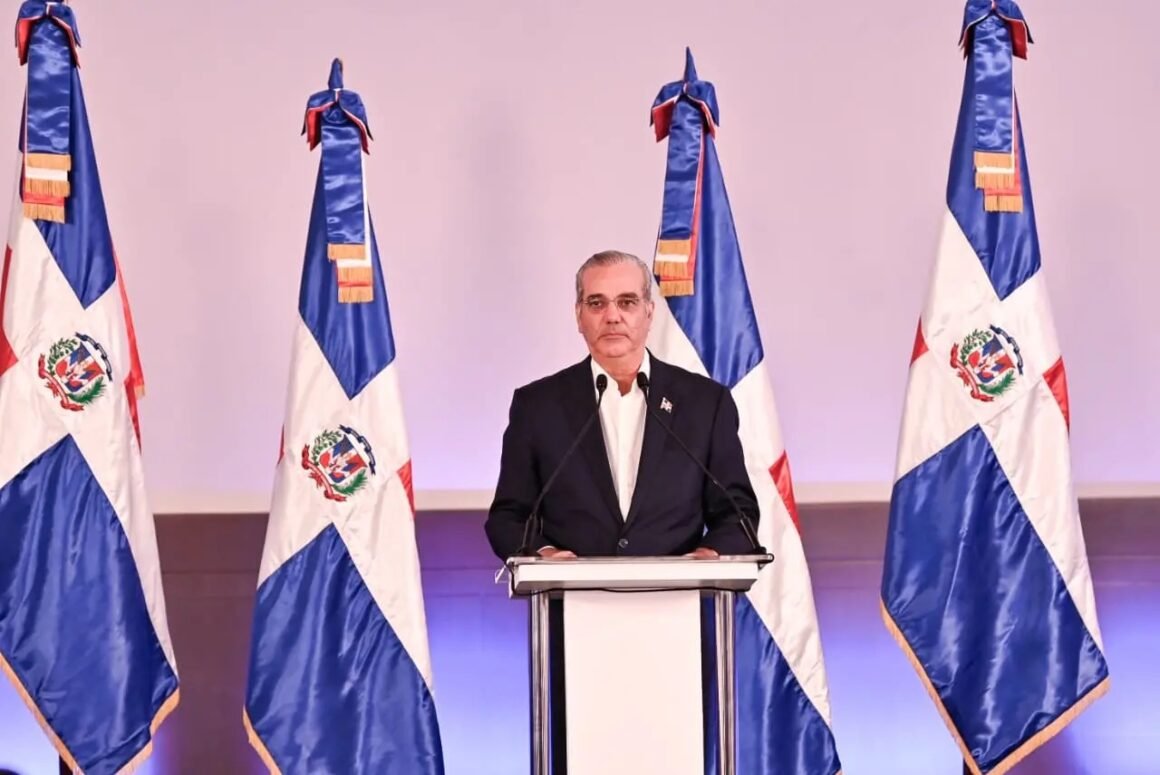 Abinader rechaza propuesta de enseñar creole