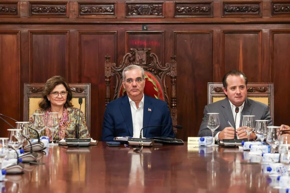 Consejo de Ministros aprueba proyecto de Presupuesto 2027