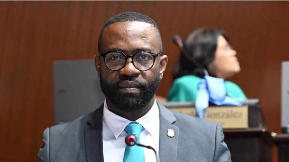 img_3273 Diputado denuncia falsas ofertas de empleo en Rusia a RD