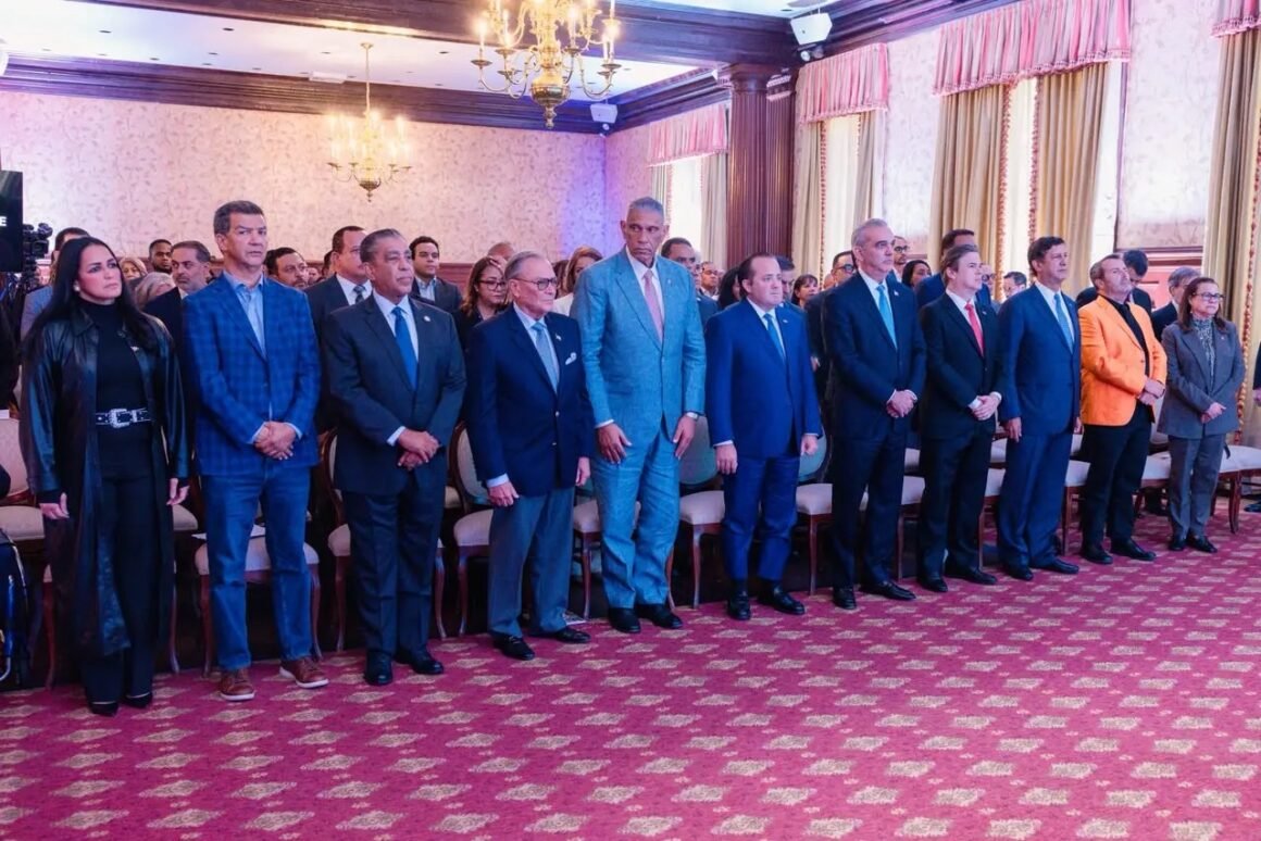 Abinader destaca avances de Meta RD 2036 y reducción de la pobreza