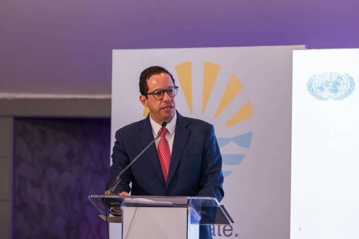 02aa596a-2f1c-4d17-b915-090ad34554b0 Ministro Freund afirma instituciones deben superar desafíos del presente y anticiparse a los retos del futuro