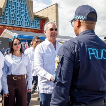 Presidente Abinader deja iniciado en La Altagracia despliegue del nuevo modelo de patrullaje con 990 agentes entrenados y equipados para continuar fortaleciendo la seguridad en la Región Este