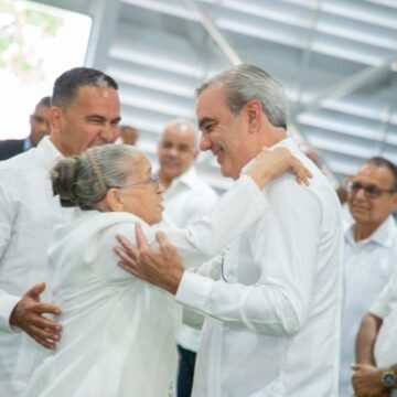 Presidente Abinader retoma agenda nacional tras intensa jornada en Roma; entregará apartamentos y títulos de propiedad e inaugurará una escuela, un puente, el saneamiento de cañada de Guajimía, instalaciones deportivas y centros educativos