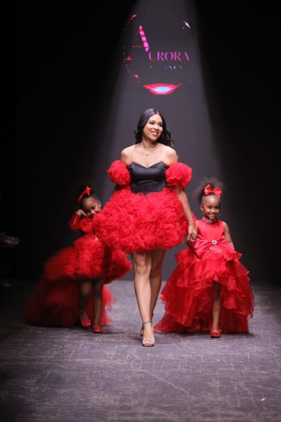 La magia de Aurora Dresses llega a RD Fashion Week 2026 con nuevas estrellas de la moda infantil