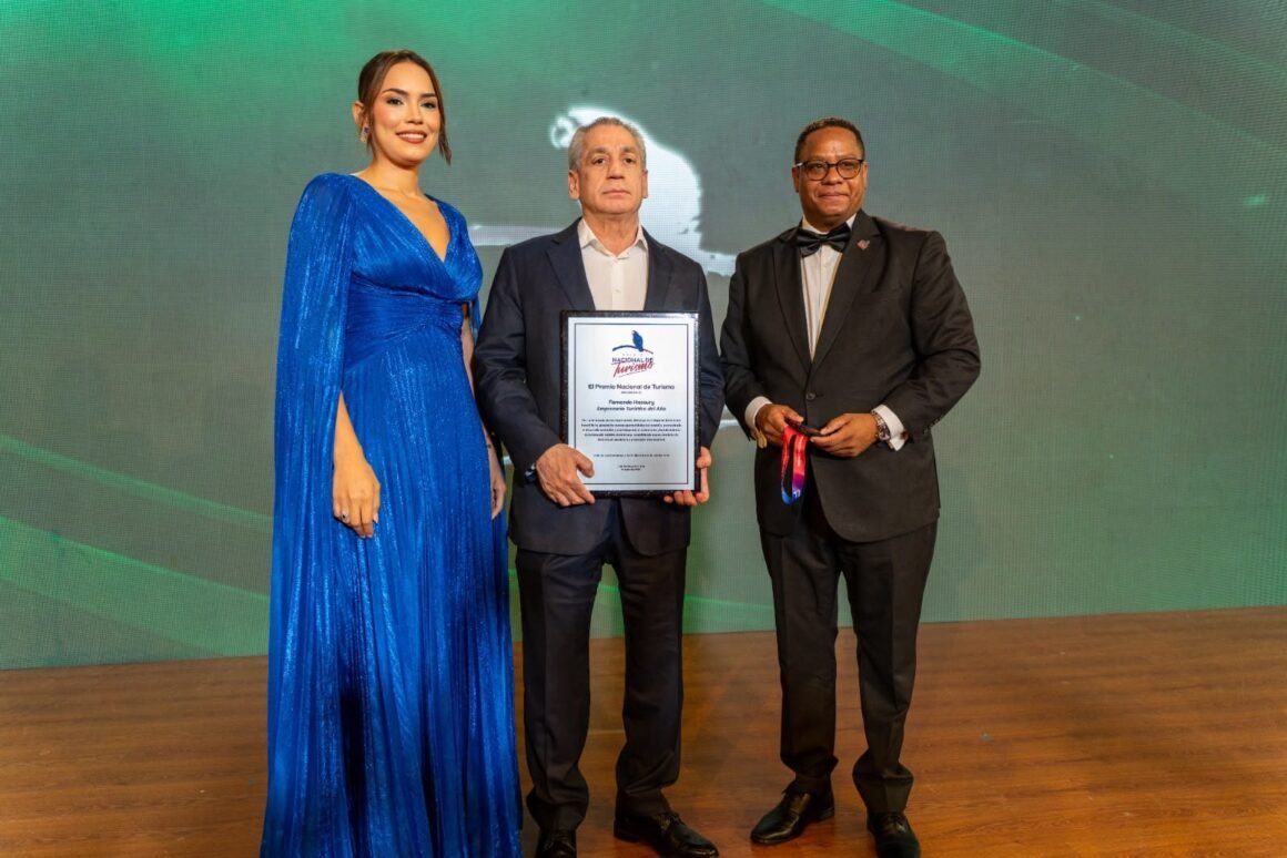 Fernando Hazoury es reconocido como “Empresario Turístico del Año” por el Premio Nacional de Turismo 2026