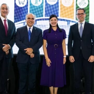 Alcalde de El Seibo, Leo Francis Zorrilla, se suma al proyecto presidencial de David Collado