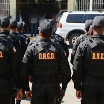 Dos agentes de la DNCD son acusados en EE. UU. por presunta conspiración para enviar cocaína