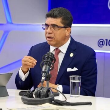 Dío Astacio anuncia búsqueda de terrenos para una Ciudad de la Salud en Santo Domingo Este