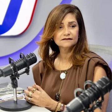 Rosa Olga Medrano denuncia 25 años sin voluntad de los Gobiernos para enfrentar las emisoras ilegales
