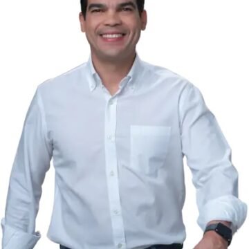 Wellington Arnaud encabeza simpatía y cercanía con las bases del PRM