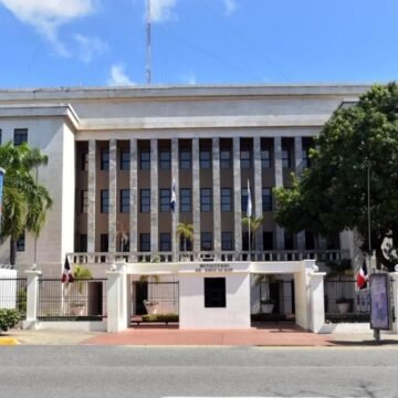 Minerd anuncia próximos pasos de la Evaluación del Desempeño Docente