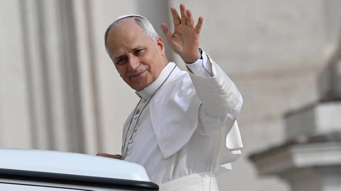 Se suspende encuentro entre el Papa y Abinader